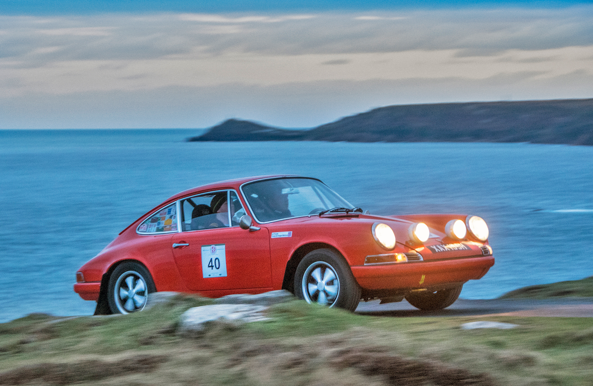 HERO-ERA | Porsche 911 2.2 S 1970 (LHD) - HERO-ERA